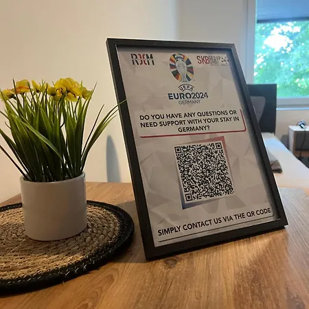 Livemore24 - Space In Wlan - Smart-tv - 24-7 Check-in Und Kueche Duisburg