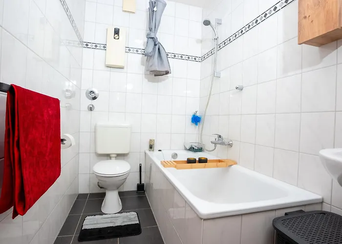 Apartment Livemore24 - Space In Wlan - Smart-tv - 24-7 Check-in Und Kueche *